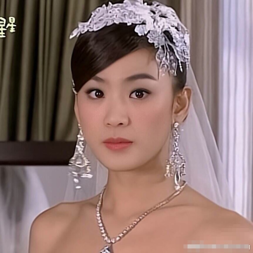 千年女配洪小玲虽然不火,不过年轻时出演的欧雅若却成了经典