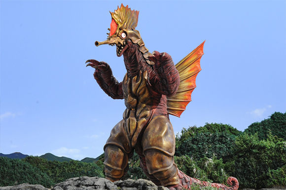 周围有像太阳一样的高温火球保护,在《太平风土记》记载着被称为虚假