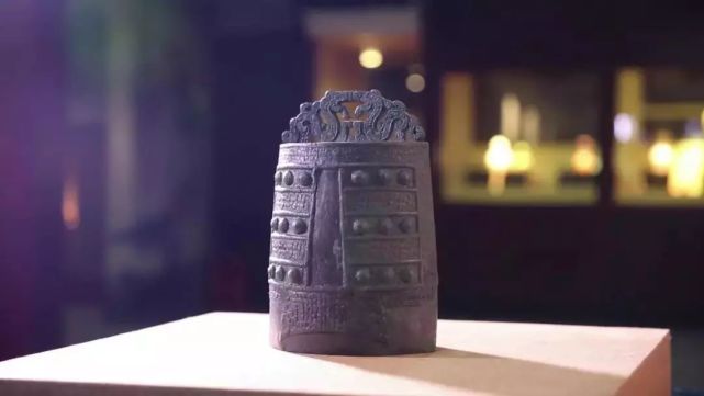 建平县博物馆珍藏着一枚宋代编钟,考古专家们根据编钟上的字样判断出