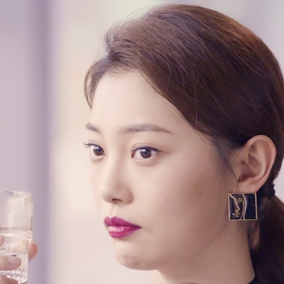 经过小编的了解,马邦尼的扮演者名叫田依桐,除了《完美