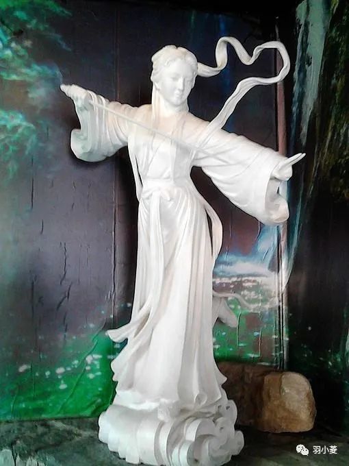 谜一样的李秋水妹妹究竟是谁旧版小说告诉你她还另有故事