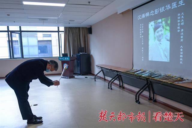 下午14时许,记者来到彭银华曾战斗过的地方——江夏区第一人民医院