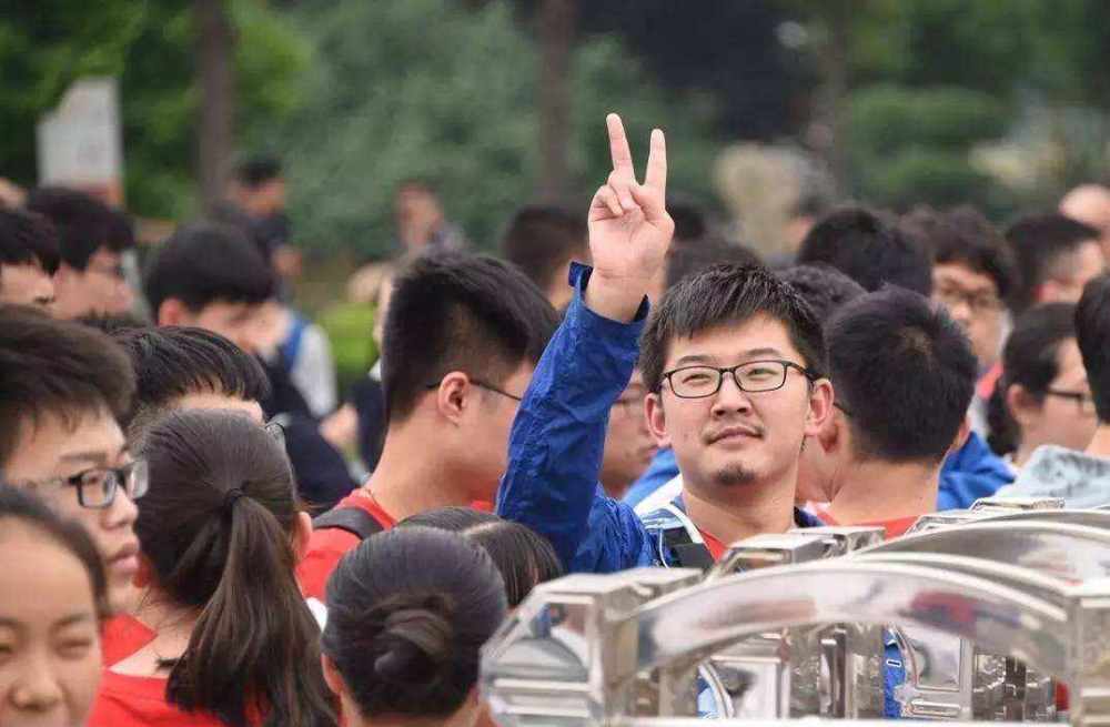 2020四川私立高中学_四川:民办学校2020年9月1日前确定学校办学属性