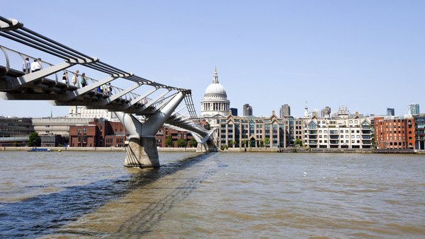世界上"寿命"最短的桥梁,花4年建造,仅使用了3天