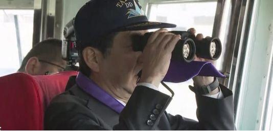 "不安倍增"?共同社"首相番"记者被隔离意味着什么?