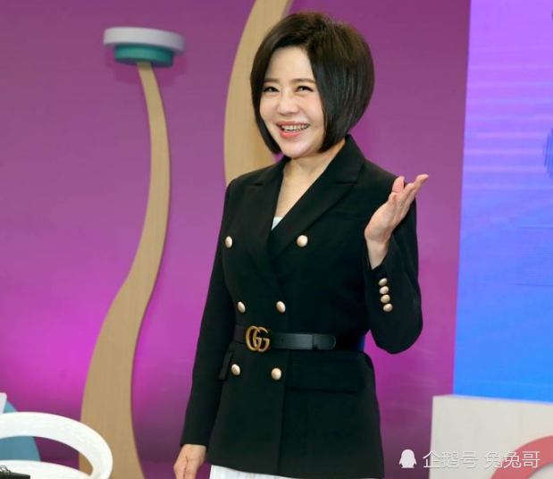 女星离婚七年直言不会再婚 曾自曝与前夫有过一年多无性婚姻 腾讯新闻