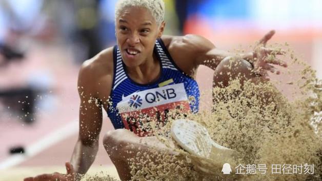 对了,她的师傅是佩德罗索,古巴跳远名将,曾九夺世锦赛冠军(室内 室外)