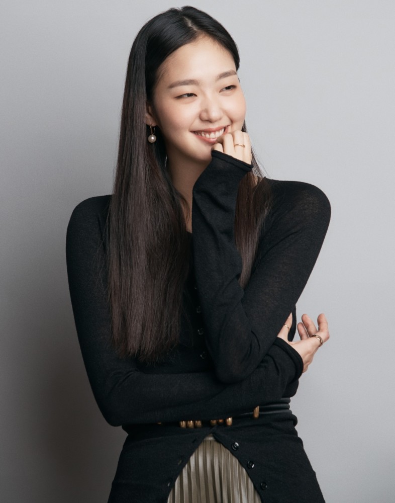 韩女星金高银为低收入家庭预防新冠病毒捐献1亿韩元口罩