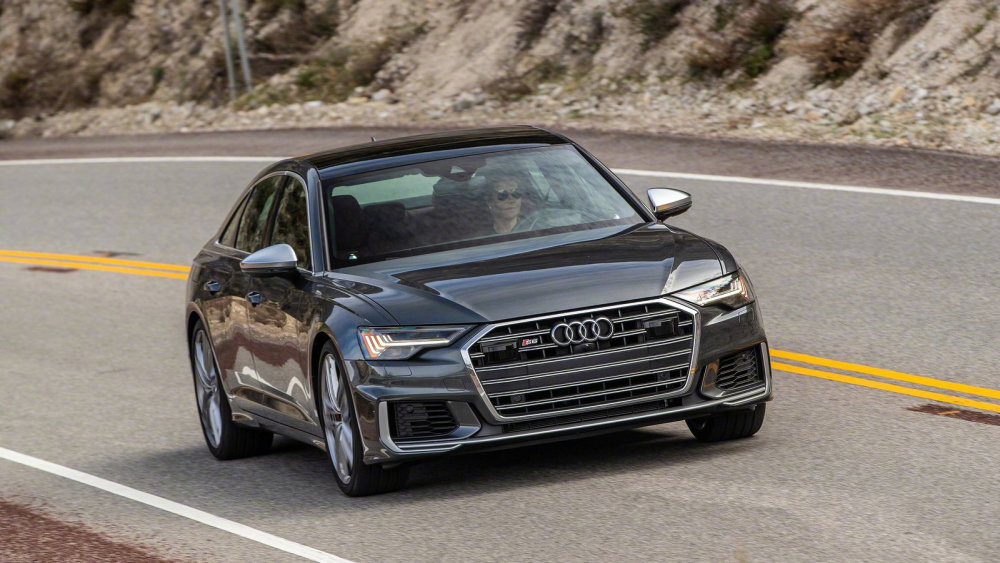 奥迪全新s6告别4.0v8发动机 换用2.9t v6发动机 48v轻混