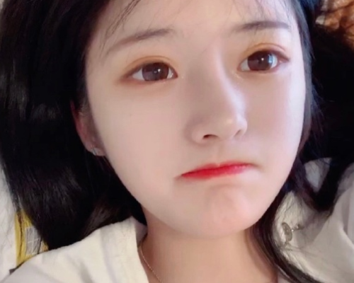 王乐乐晒出神秘代码,搜索微信账号,看到名字套路璐知道吗