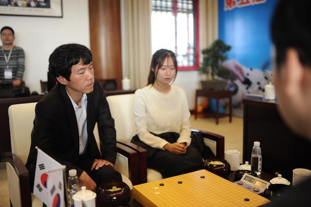 支援中国战疫第三个一千万韩元,女棋手崔