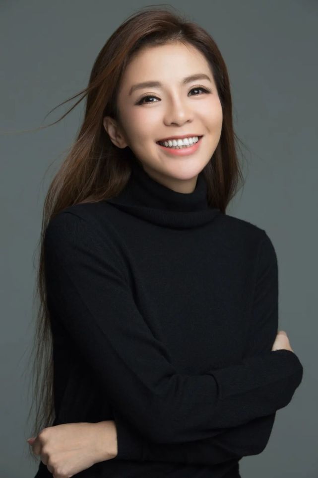 专访朱迅我享受静静倾听那些艺术清单下折射出的璀璨人生