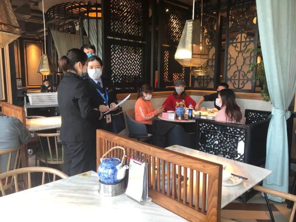 赤岗街多家餐饮店"复业"!来看看陶陶居和必胜客的"限制堂食"措施