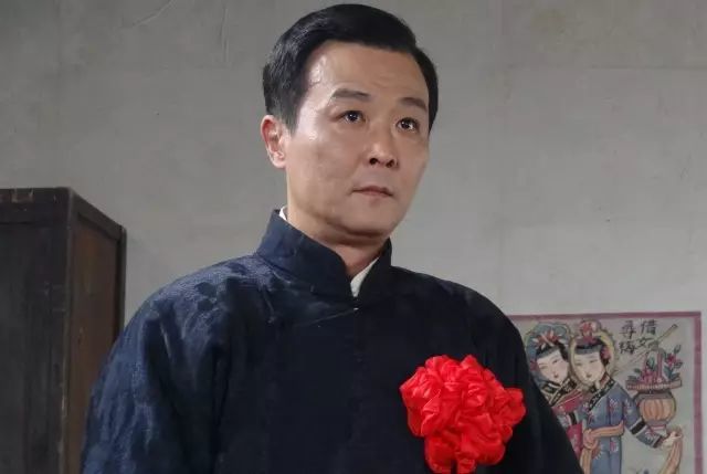 《全家福》钱波饰演萧益土