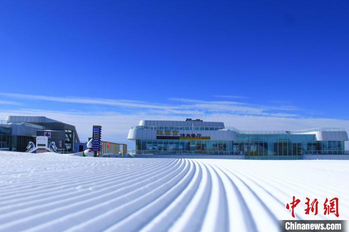 冬奥小镇崇礼推进雪场复业开滑