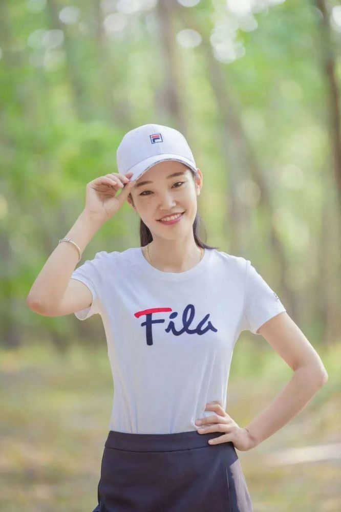 妹妹毕文洁出征支援湖北的视频 平安城镇马各庄东村姐妹花