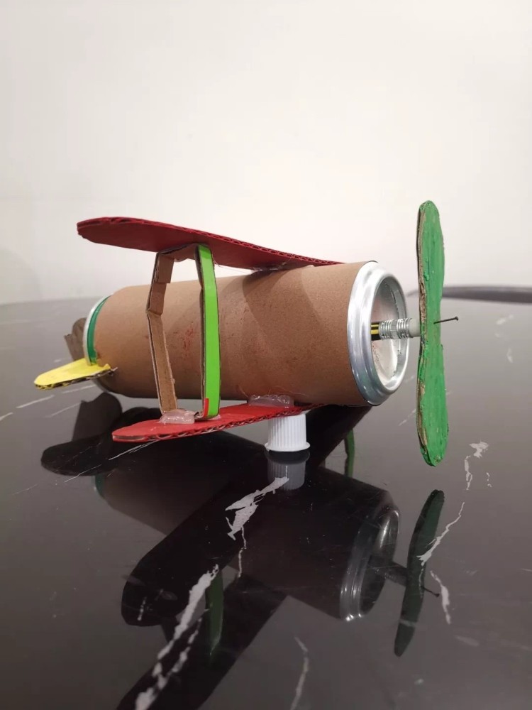 变废为宝金牛娃用创意手工助力疫情防控