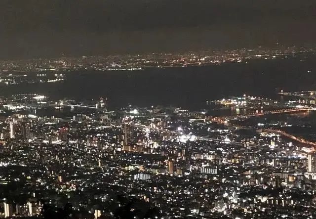 神户不仅有美味的神户牛肉 还有日本新三大夜景之一的神户夜景 腾讯新闻