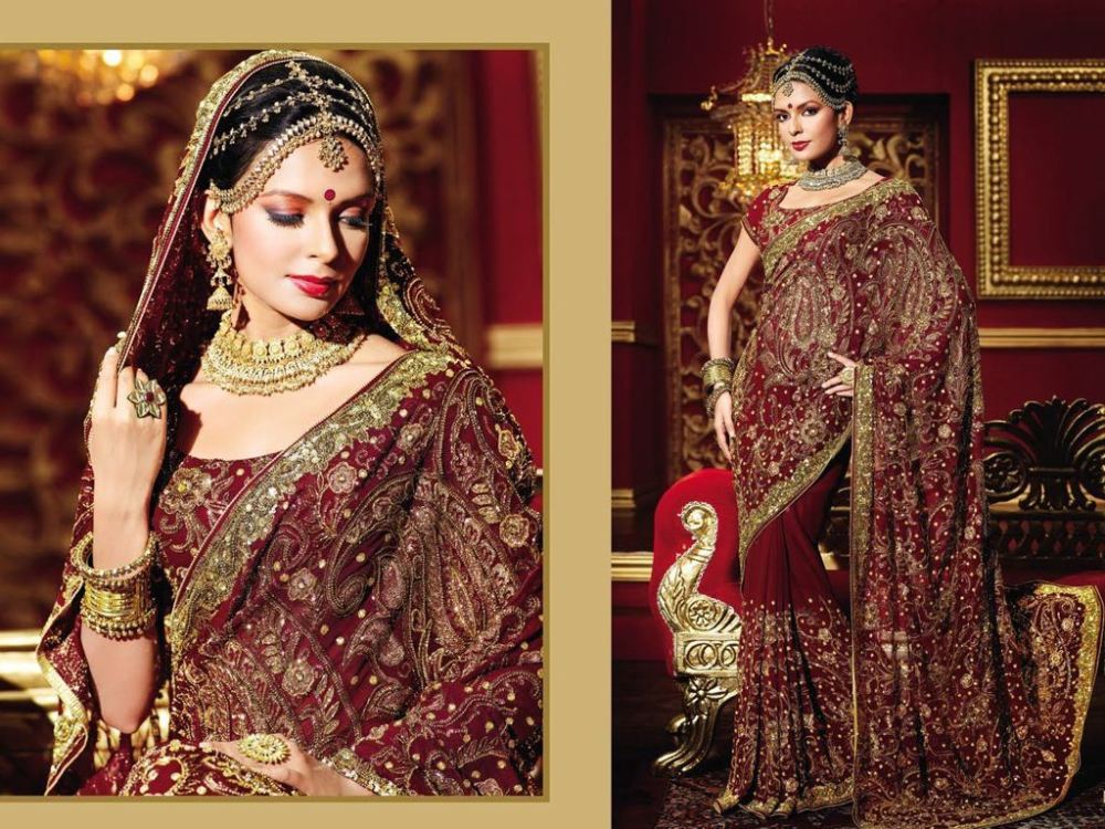 发现的小镇名为"佩斯利"),最早起源于古巴比伦,当时则被称作bandanna