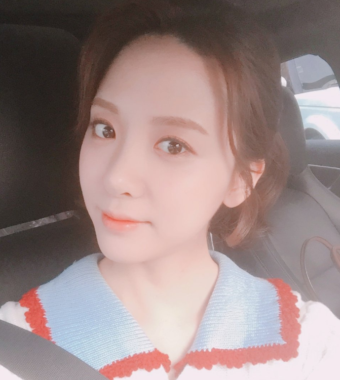 lck"最美女主持"出事,金玟我体温异常被送医院,网友:坏了!