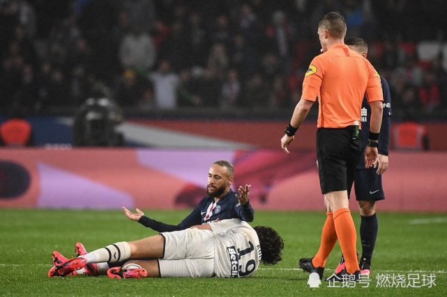 网友调侃:妹妹生日快到了|姆巴佩|马基尼奥斯|内马尔|扫堂腿|禁赛