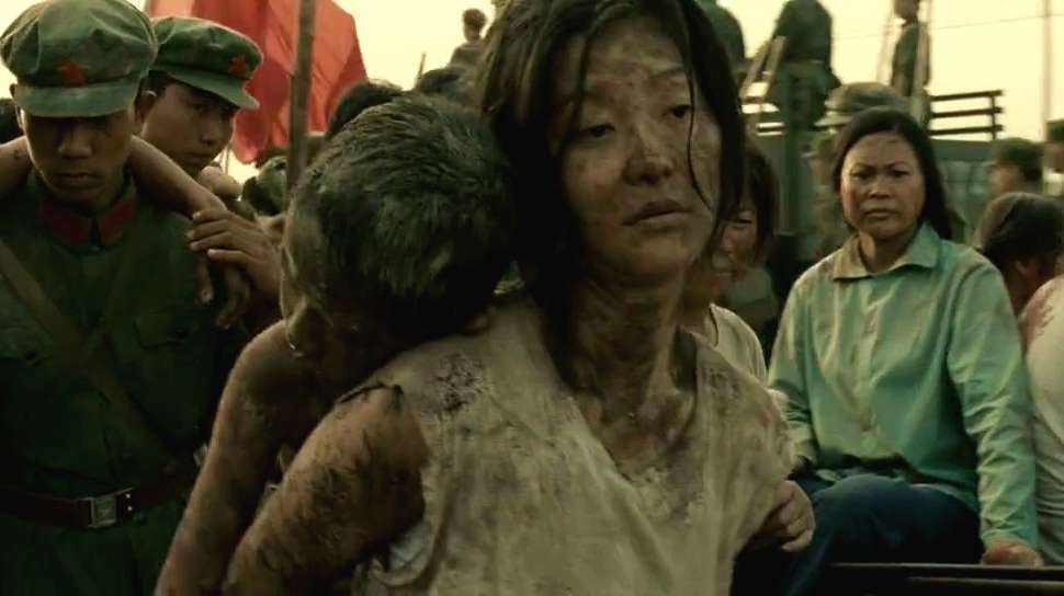 唐山大地震妈妈选择救儿子不救女儿做错了吗