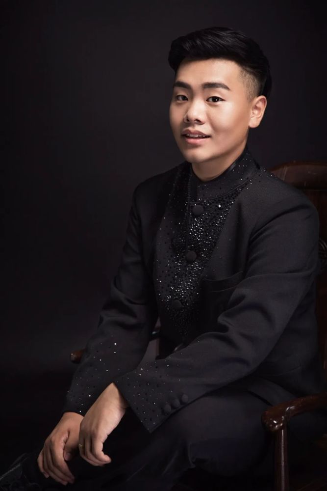 济宁籍音乐人原创公益歌曲最美的身影献给战疫天使