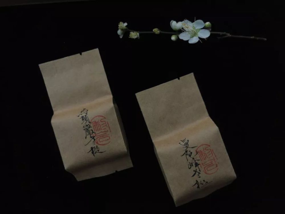 春时一人饮茶最好 山花烂漫 岁月静好 腾讯新闻