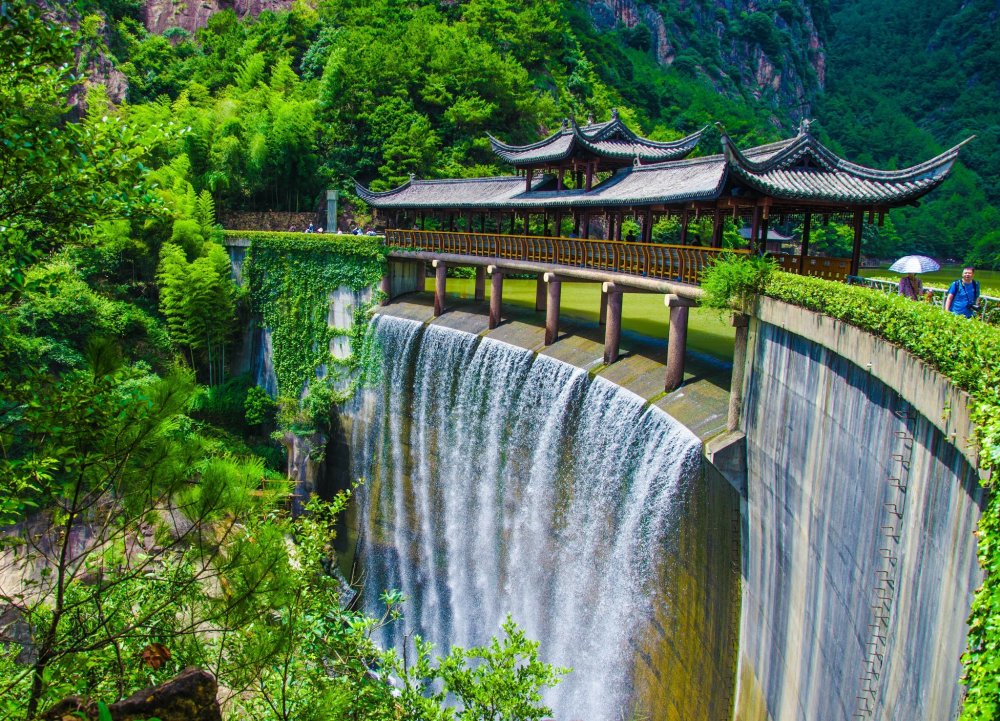 浙江天台有处"仙谷",拥有原生态的山水美景,被誉浙东最美峡谷