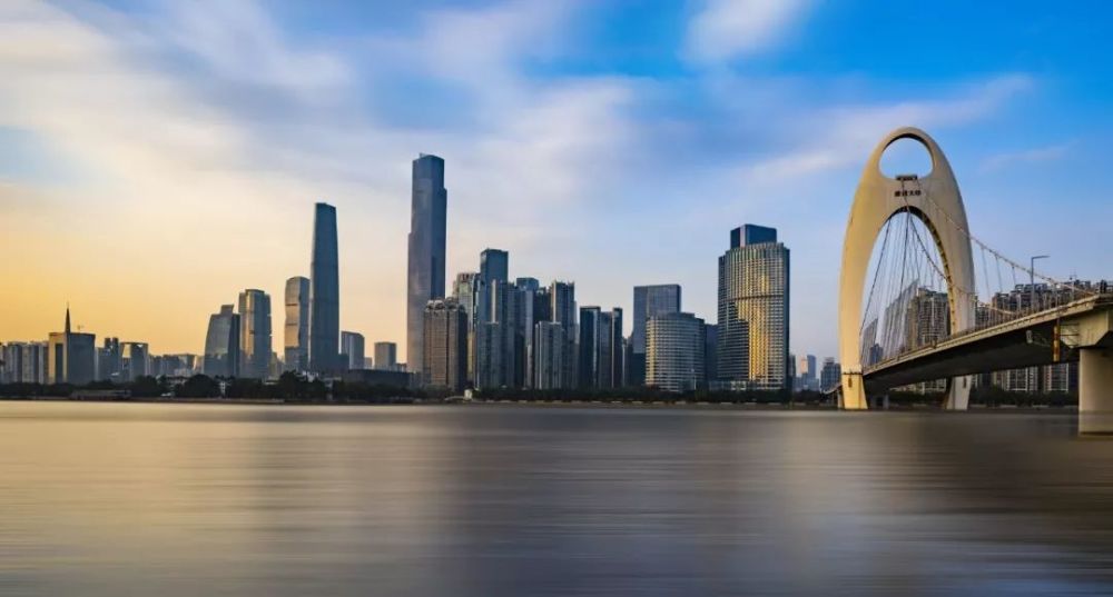 向天再要500米白鹅潭超级地标要来这才是世界级cbd