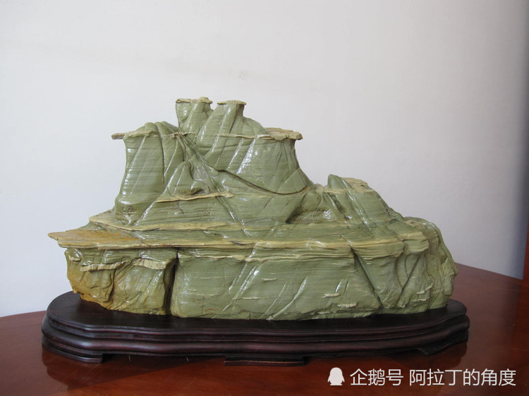 奇石中的黑骏马 松花石 腾讯新闻