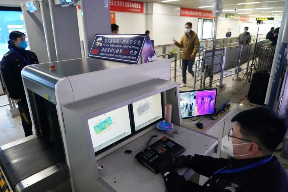 疫情下乘坐青岛地铁放心吗?有图有真相!