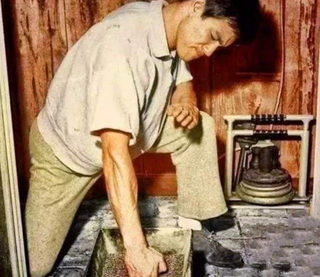 李小龙最变态的训练看到第三张瞬间就明白为何泰森说他是杀手了