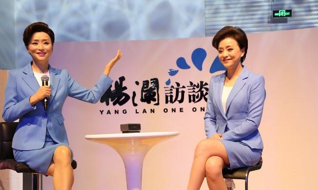 曾经的央视一姐,与梦中情人费翔闪恋闪分,两次婚姻都刻骨铭心!