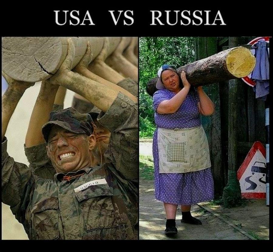 乌克兰特种部队训练,三名特种兵举一根圆木,隔壁俄罗斯大妈一人扛一根