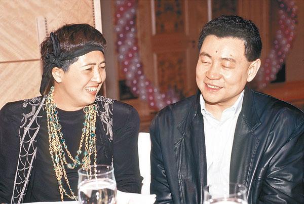 宝咏琴离世17年前任洪朝丰罕有重提旧情坦诚两人交往时已有男友