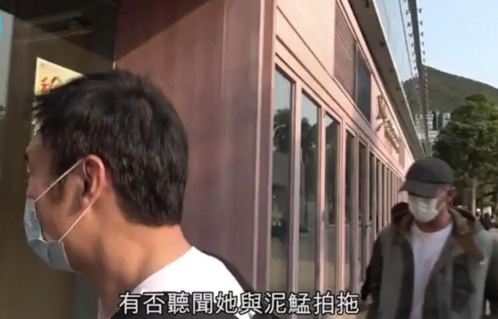 许志安外出聚会被问是否见过黄心颖，他立马甩手摇头表情抗拒（组图） - 5