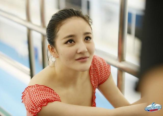 同时与多位漂亮女星交往他才是真正的世纪渣男