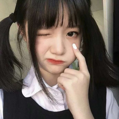 可爱女生头像:快点,牵着我的手,告诉全世界你很爱我!