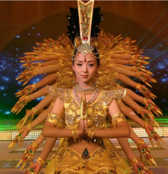 《千手观音》聋哑人领舞,被富商苦追8年,现状曝光令人心疼