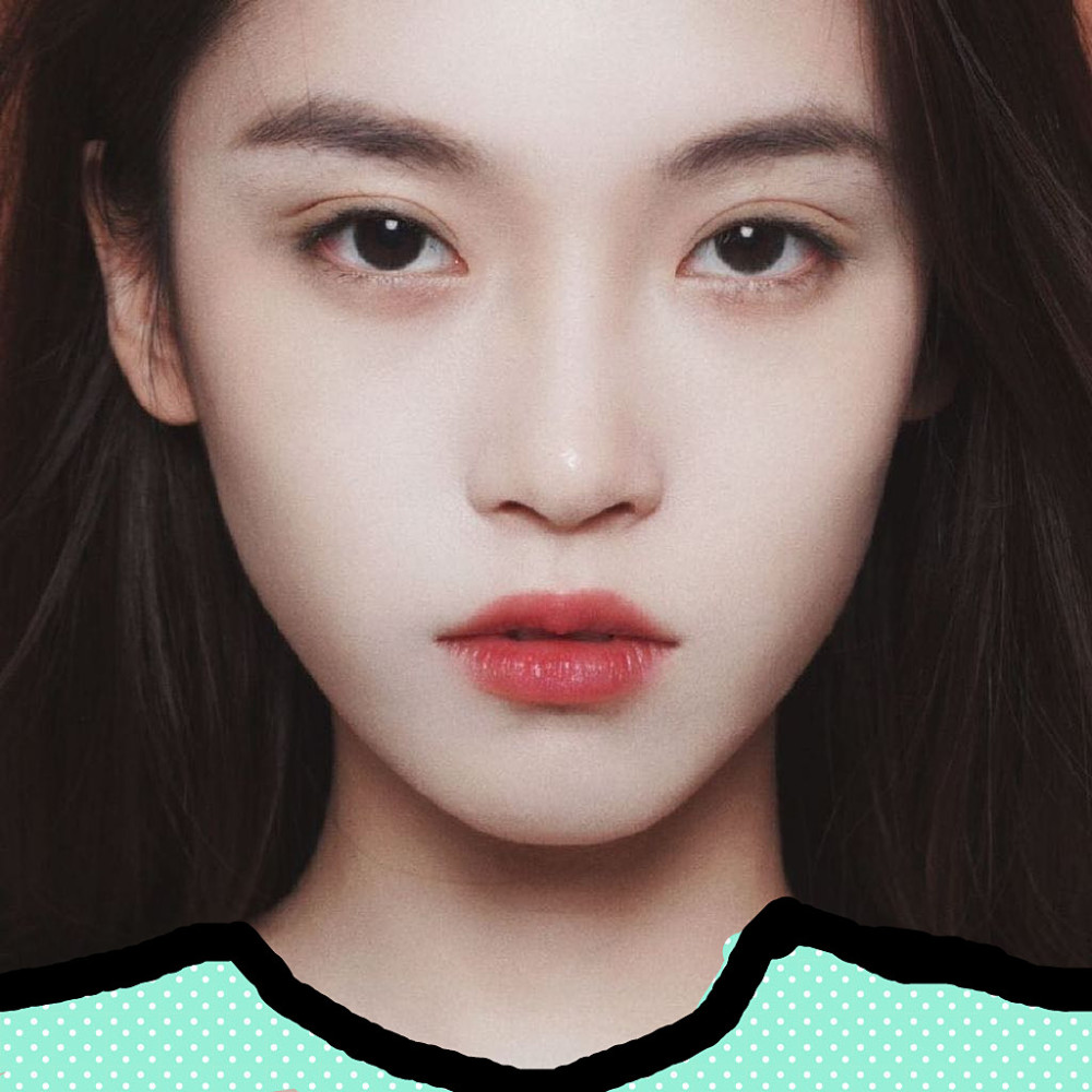 半藏森林因前男友车祸去世上热搜,本人却晒出新照片,眼神空洞惹人心疼