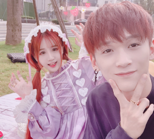 半藏森林已故男友颜值曝光看清那张暖男类型的脸太像毛宸宸了