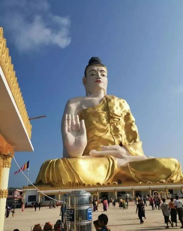 缅甸第一高坐佛景点政府有新设计