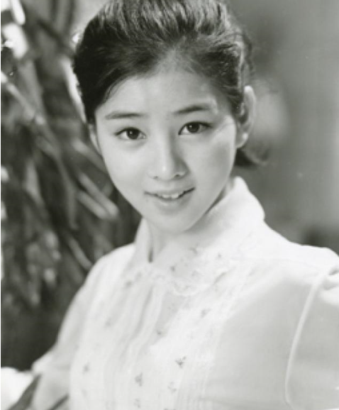 她为效忠天皇 将14岁女儿 献 给士兵 日后才悔不当初 二战 中村英子 鬼子 日本天皇 日本 历史