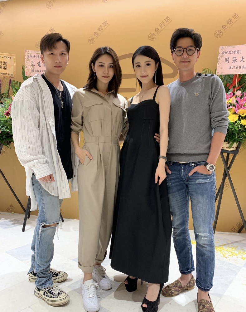林峯娇妻张馨月晒婚后日常,秀美食和婆婆相处融洽,稳坐阔太位置_腾讯
