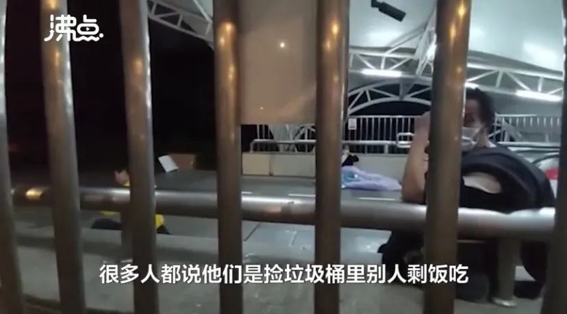 我在武汉街头入睡，请别对着我的被子浇水（组图） - 8
