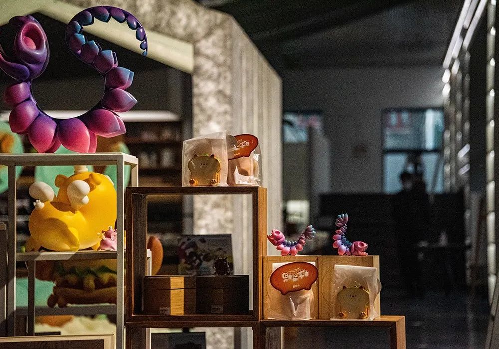 复工进行时 前门北京坊page one实体书店开业