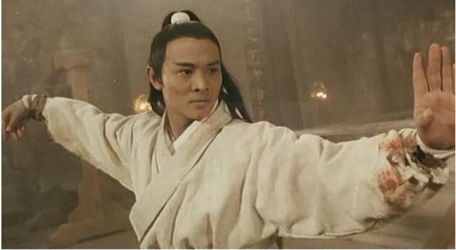 张无忌|假如你穿越到明末时期，下面四位武林高手，你选择谁陪你打天下？