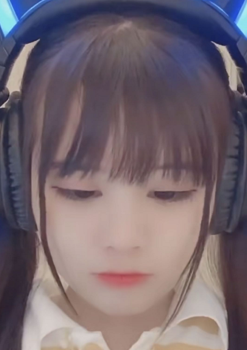 火线妹只是艺名得知她的真名叫啥后网友不改早火了