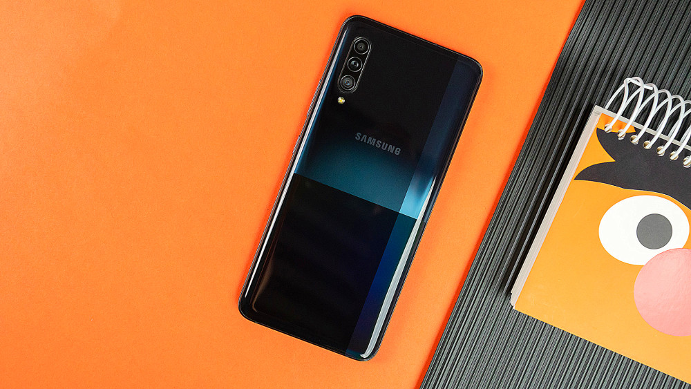 用户需求减少,三星只好再次刷新价格,三星a90 5g被小瞧了吗?_腾讯新闻